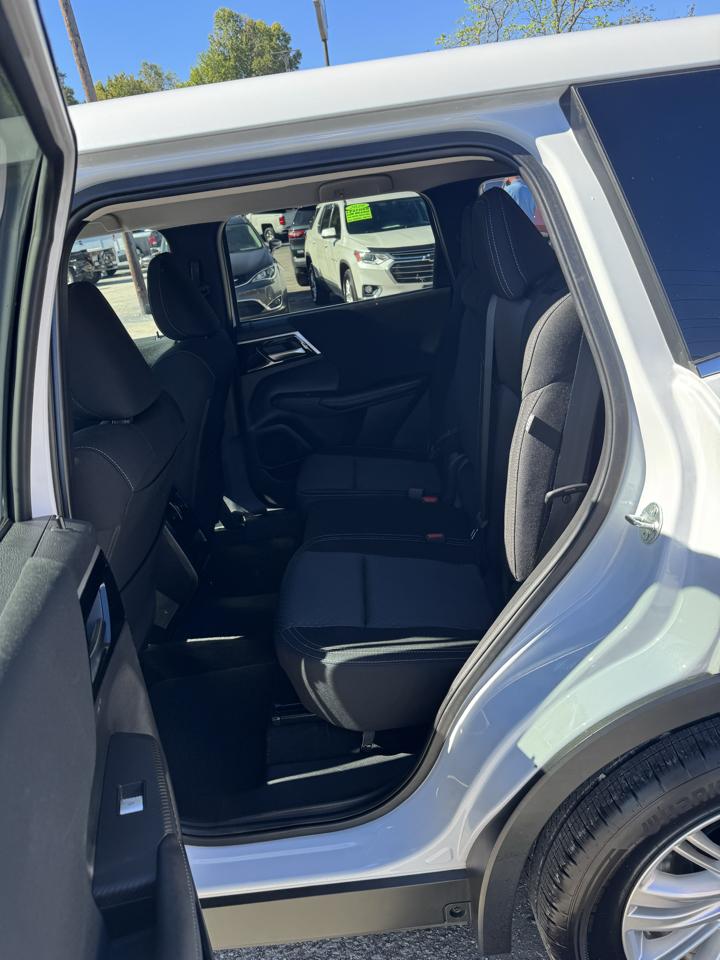 Mitsubishi Outlander ES S-AWC 2024