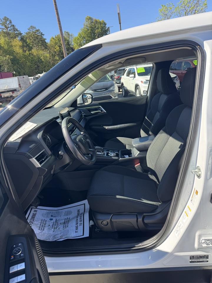 Mitsubishi Outlander ES S-AWC 2024
