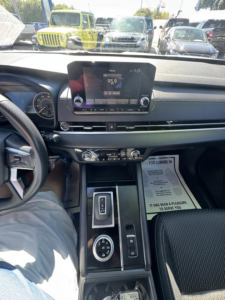 Mitsubishi Outlander ES S-AWC 2024