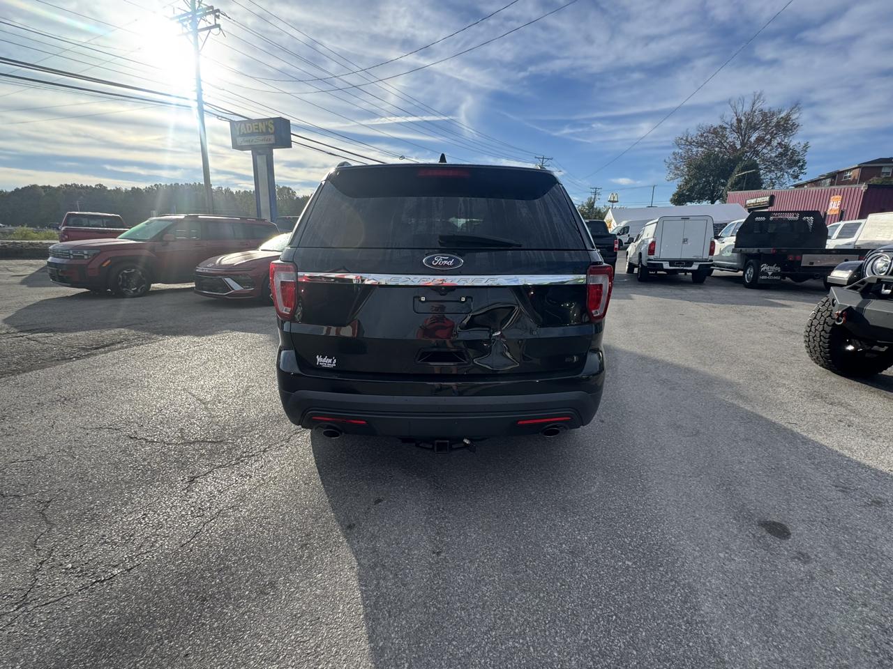 Ford Explorer Base FWD 2017