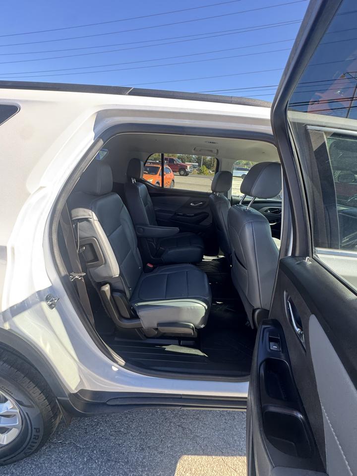 Chevrolet Traverse AWD 4dr LT Leather 2020