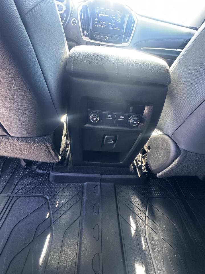 Chevrolet Traverse AWD 4dr LT Leather 2020