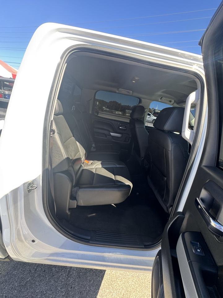 Chevrolet Silverado 1500 4WD Crew Cab 143.5" LTZ w/2LZ 2017