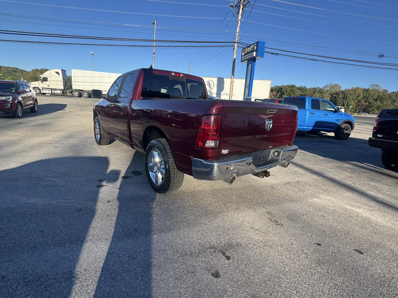 RAM 1500 Big Horn 4x4 Quad Cab 6'4" Box 2017