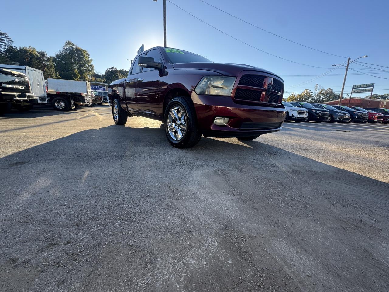 RAM 1500 Big Horn 4x4 Quad Cab 6'4" Box 2017