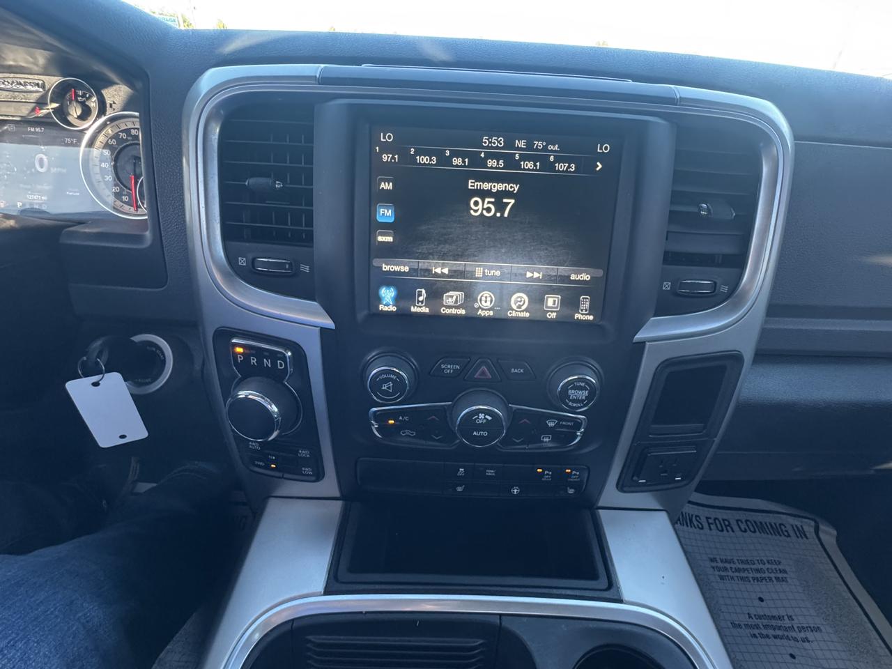 RAM 1500 Big Horn 4x4 Quad Cab 6'4" Box 2017