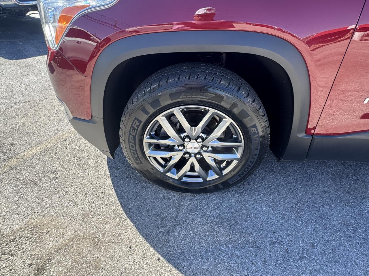 GMC Acadia AWD 4dr SLT w/SLT-1 2017