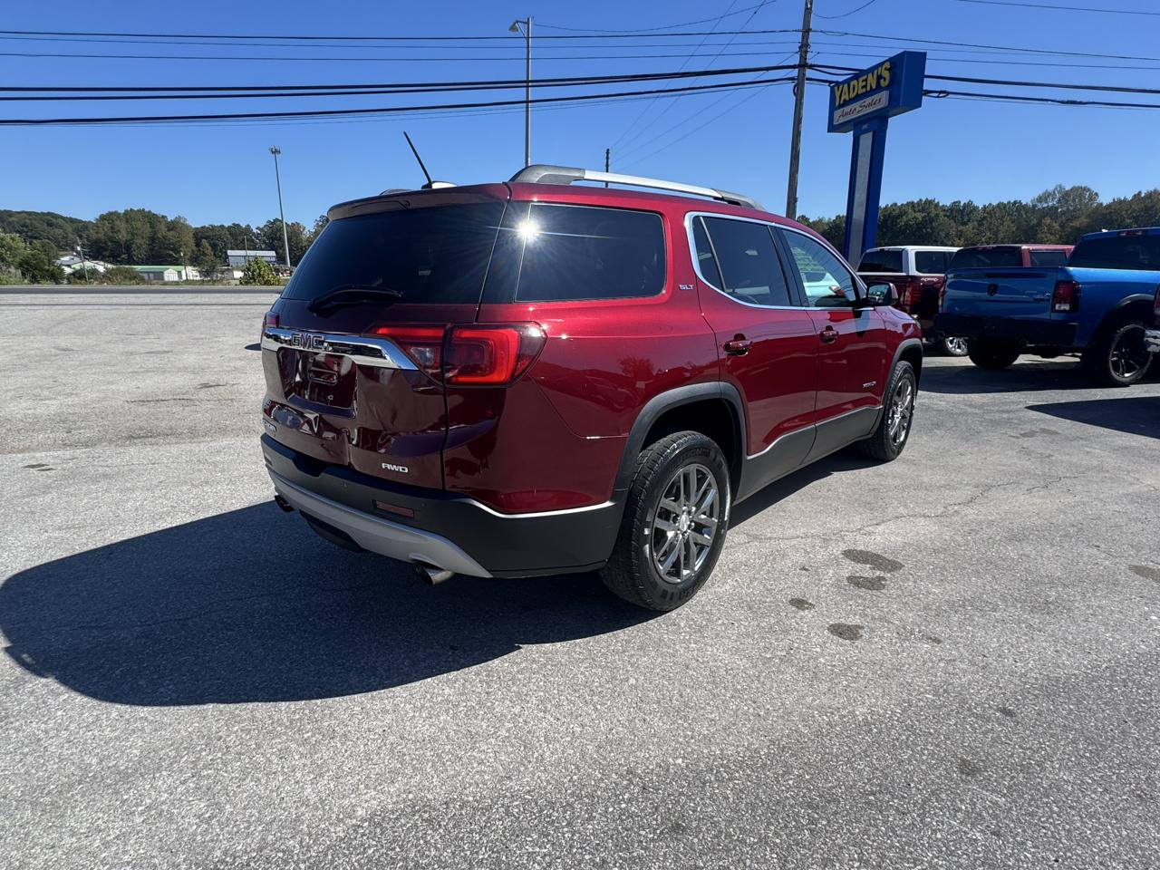 GMC Acadia AWD 4dr SLT w/SLT-1 2017