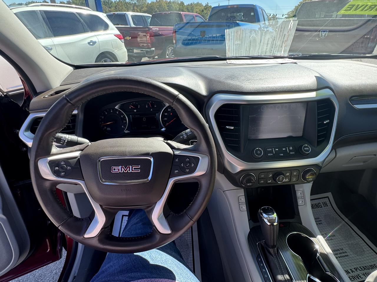 GMC Acadia AWD 4dr SLT w/SLT-1 2017