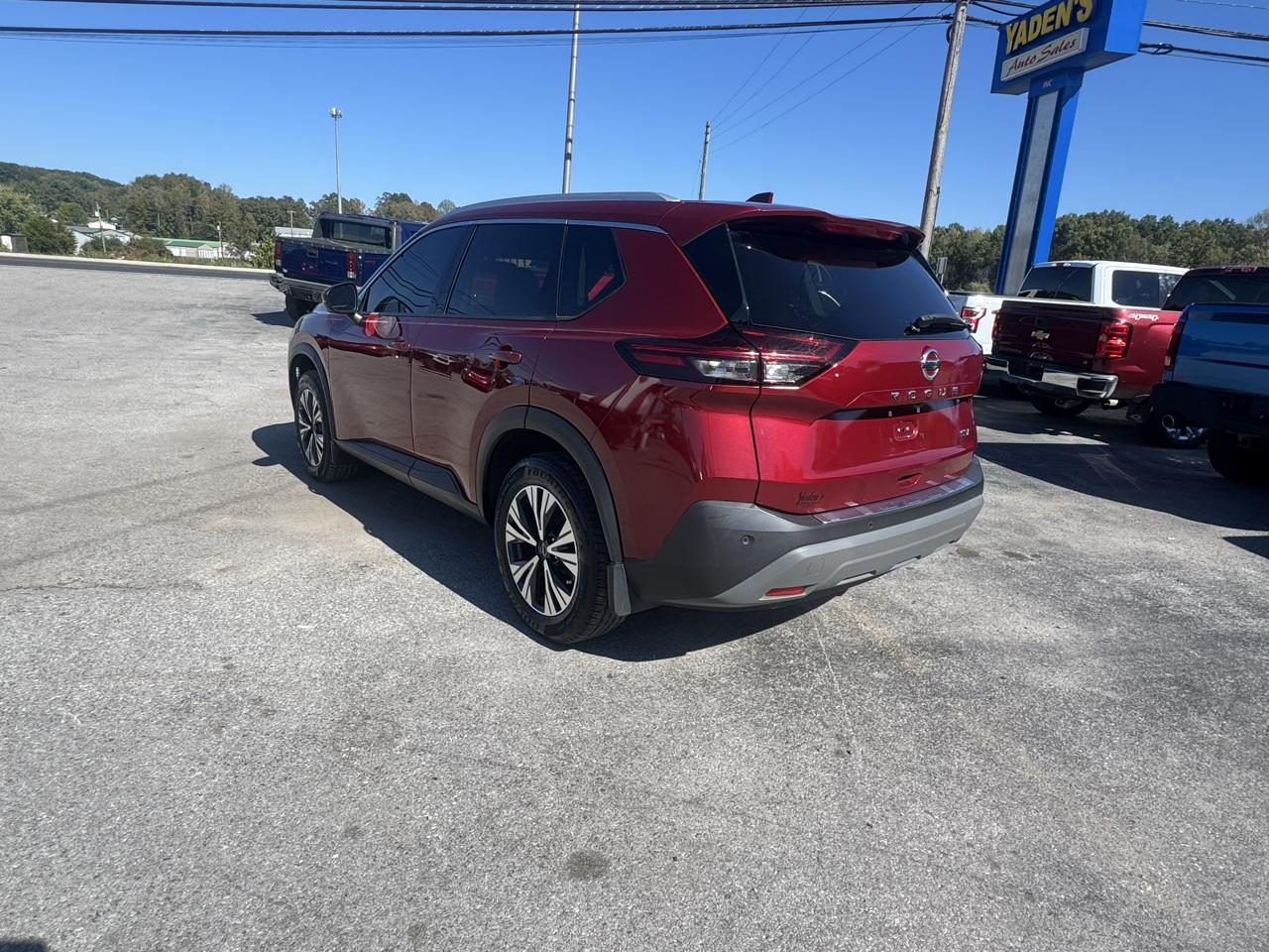 Nissan Rogue FWD SV 2021