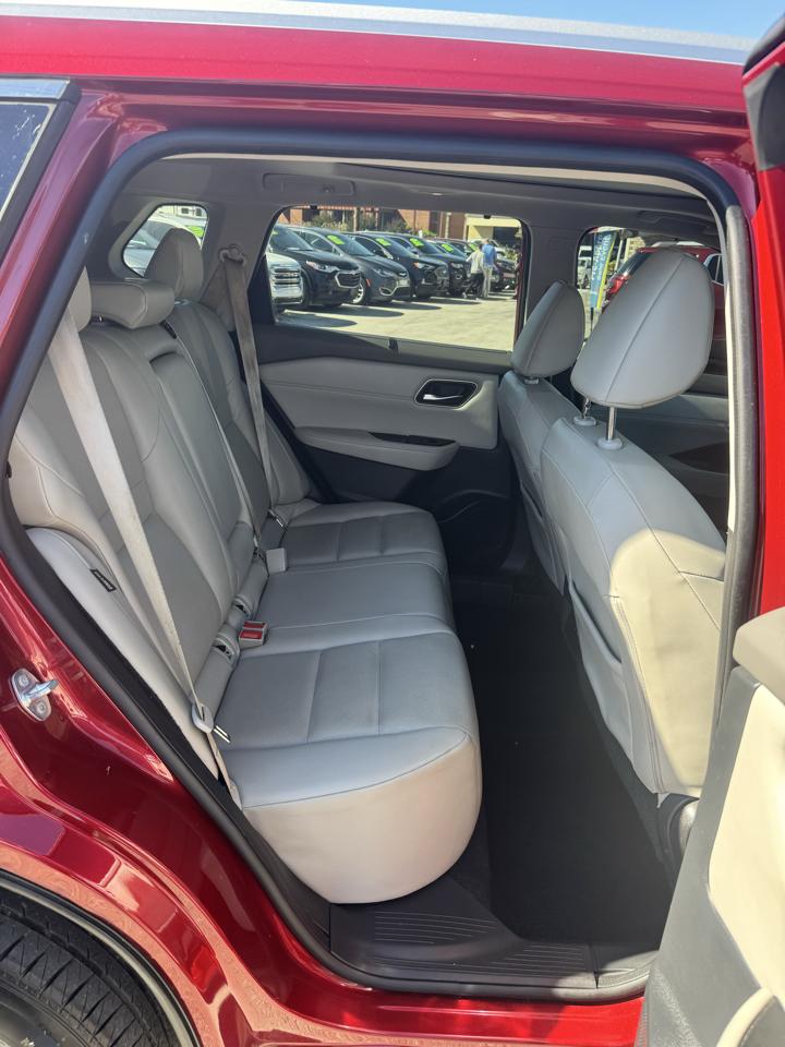 Nissan Rogue FWD SV 2021