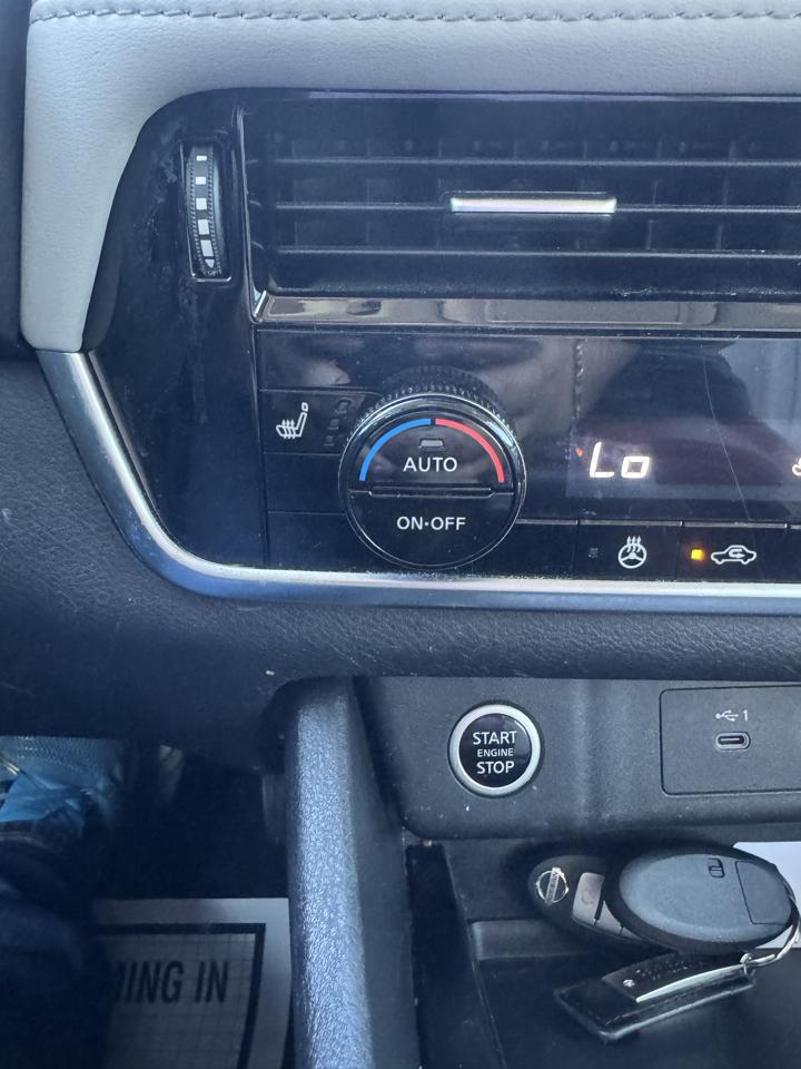 Nissan Rogue FWD SV 2021