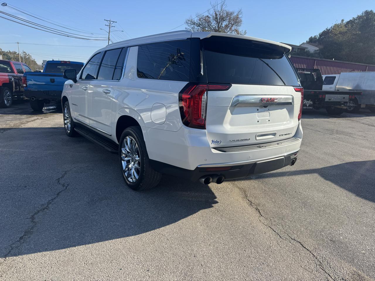 GMC Yukon XL 4WD 4dr Denali 2021