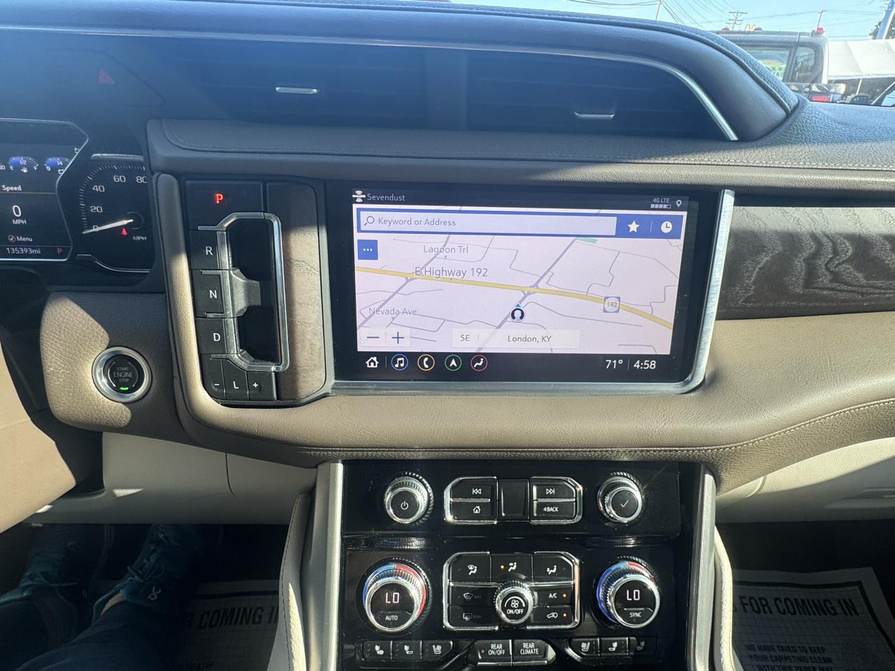 GMC Yukon XL 4WD 4dr Denali 2021
