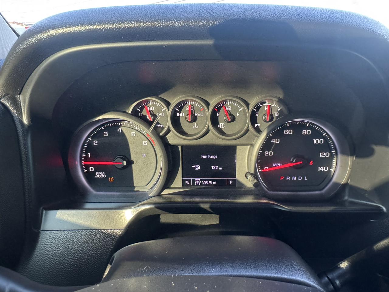 Chevrolet Silverado 1500 4WD Crew Cab 147" Custom Trail Boss 2021