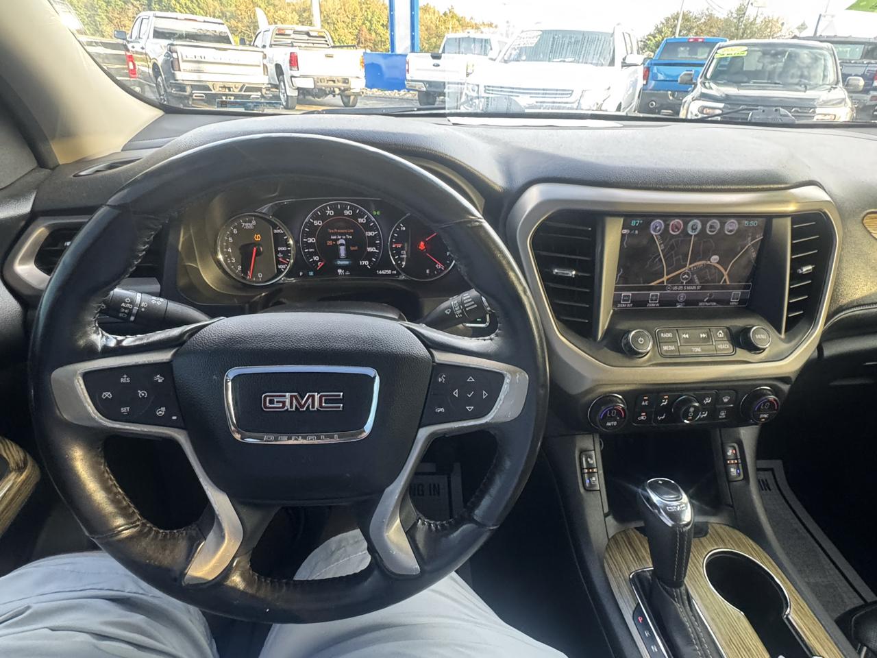 GMC Acadia AWD 4dr Denali 2017