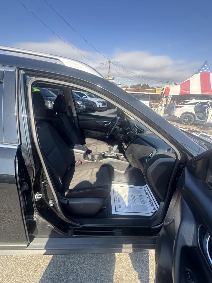 Nissan Rogue AWD SV 2020