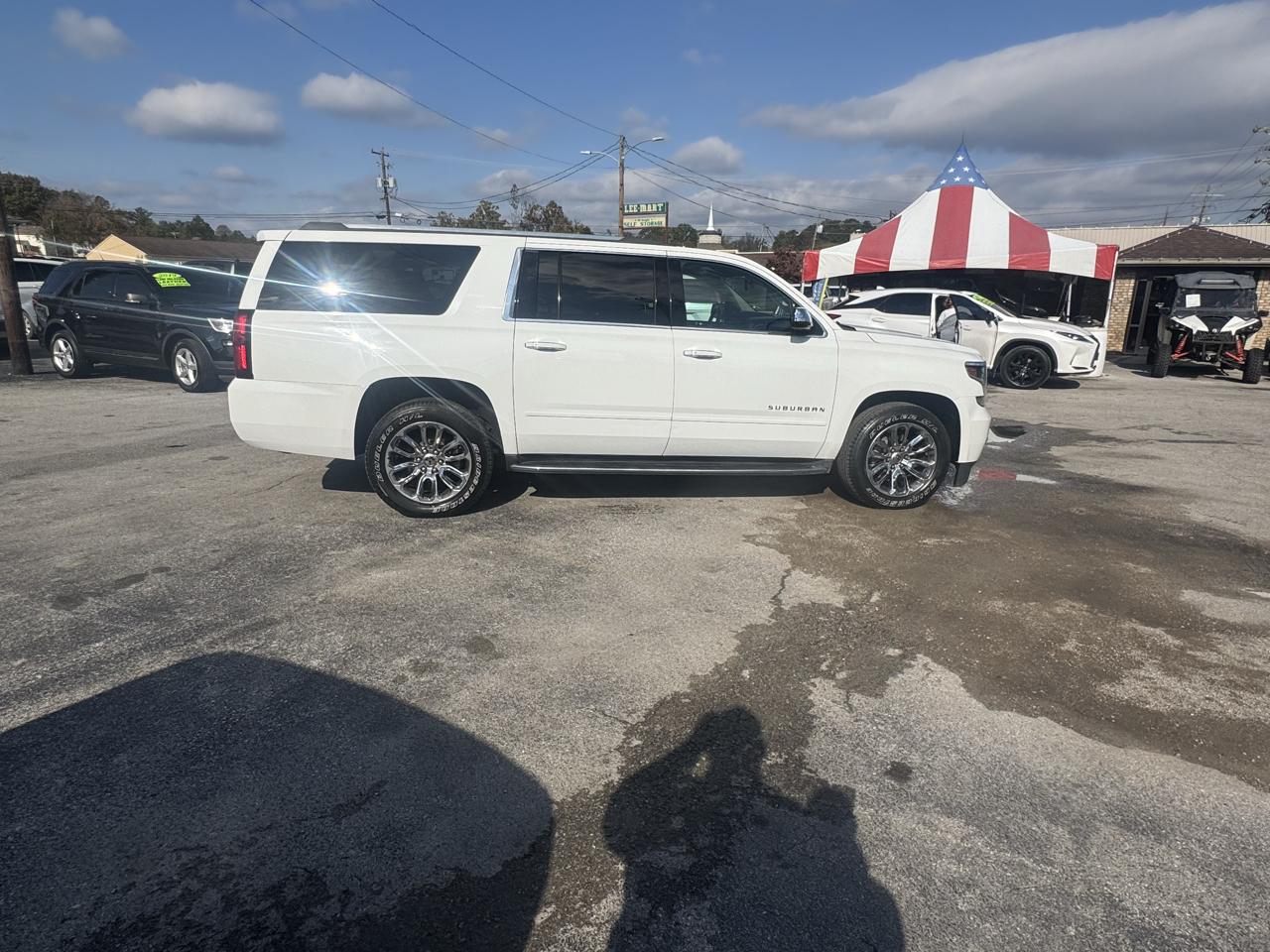 Chevrolet Suburban 4WD 4dr 1500 Premier 2017