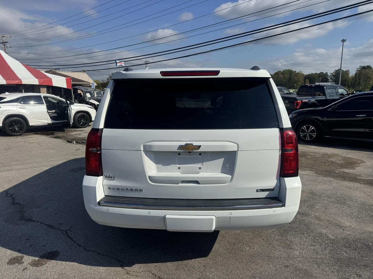 Chevrolet Suburban 4WD 4dr 1500 Premier 2017