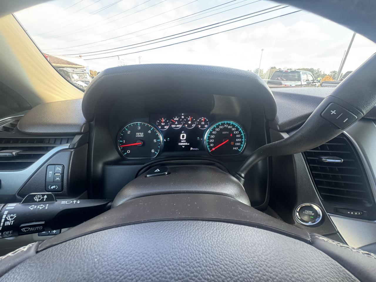 Chevrolet Suburban 4WD 4dr 1500 Premier 2017