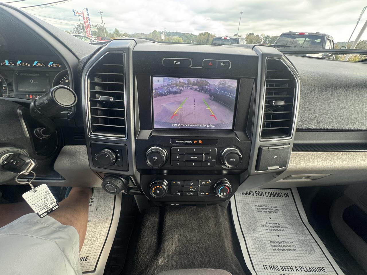 Ford F-150 4WD SuperCrew 139" XLT 2020
