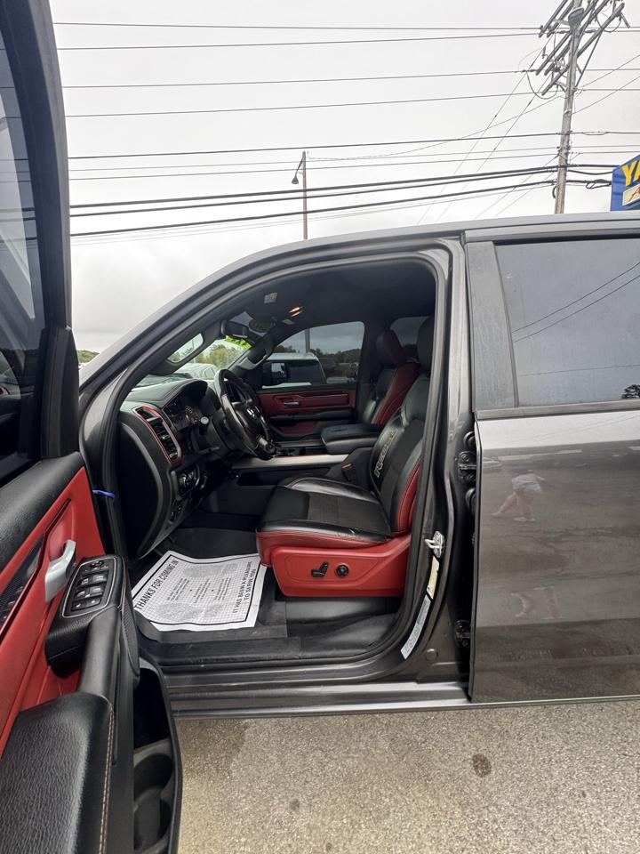 RAM 1500 4WD Crew Cab 140.5" Rebel 2019