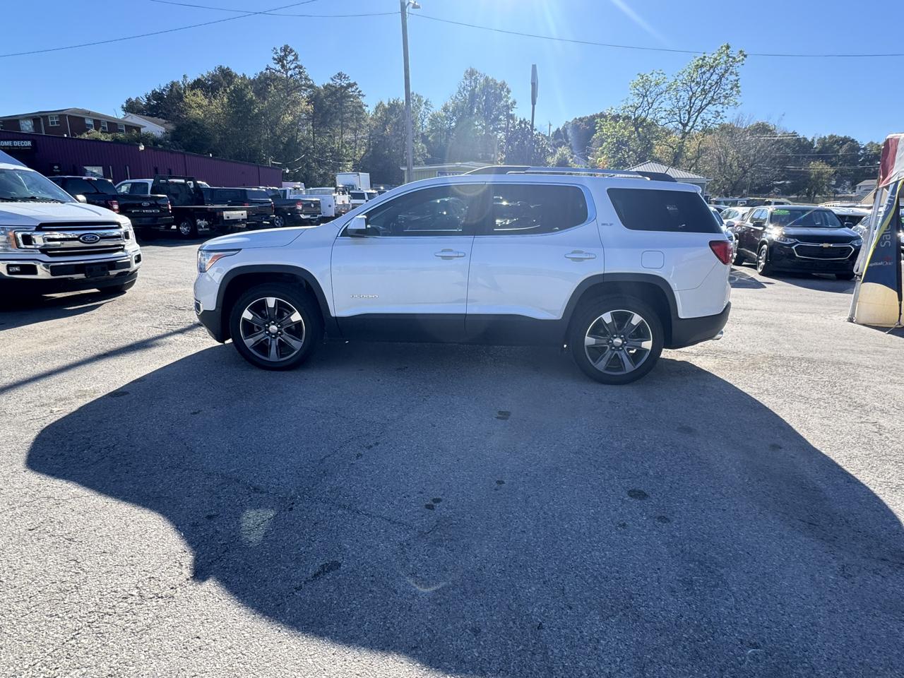 GMC Acadia FWD 4dr SLT w/SLT-2 2017