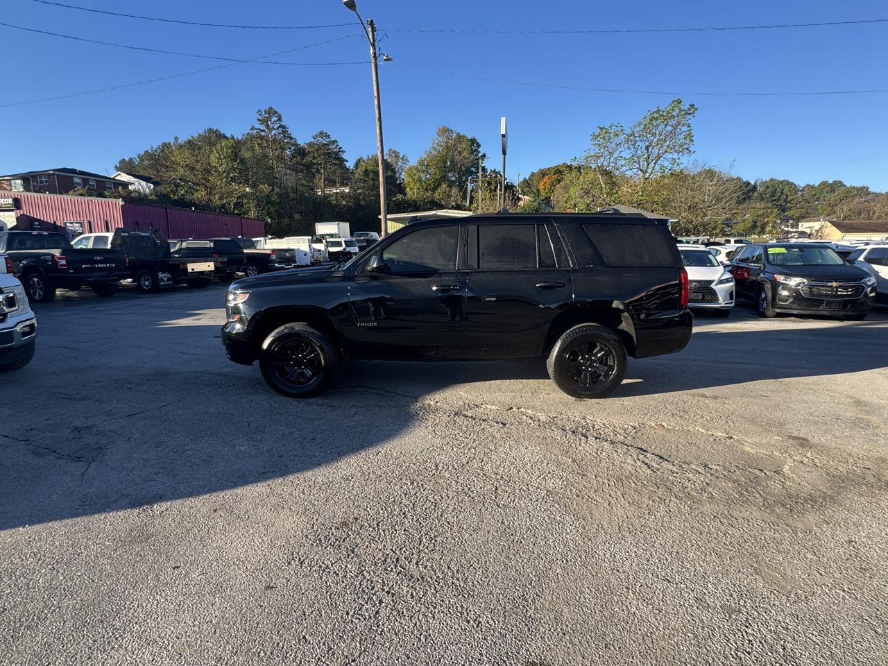 Chevrolet Tahoe 4WD 4dr LT 2017