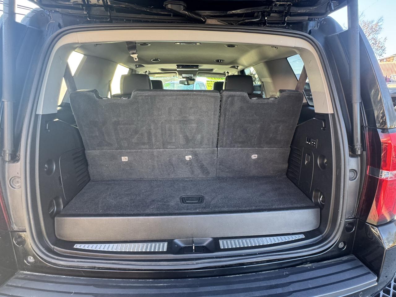 Chevrolet Tahoe 4WD 4dr LT 2017
