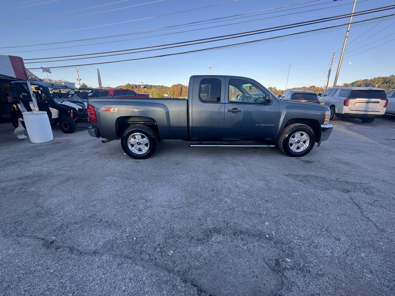 Chevrolet Silverado 1500 4WD Ext Cab 143.5" LT 2013