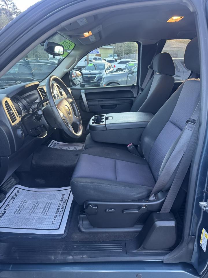 Chevrolet Silverado 1500 4WD Ext Cab 143.5" LT 2013