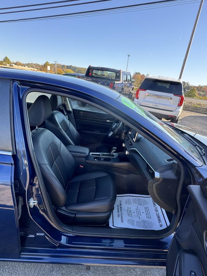Nissan Altima 2.5 SR Sedan 2021