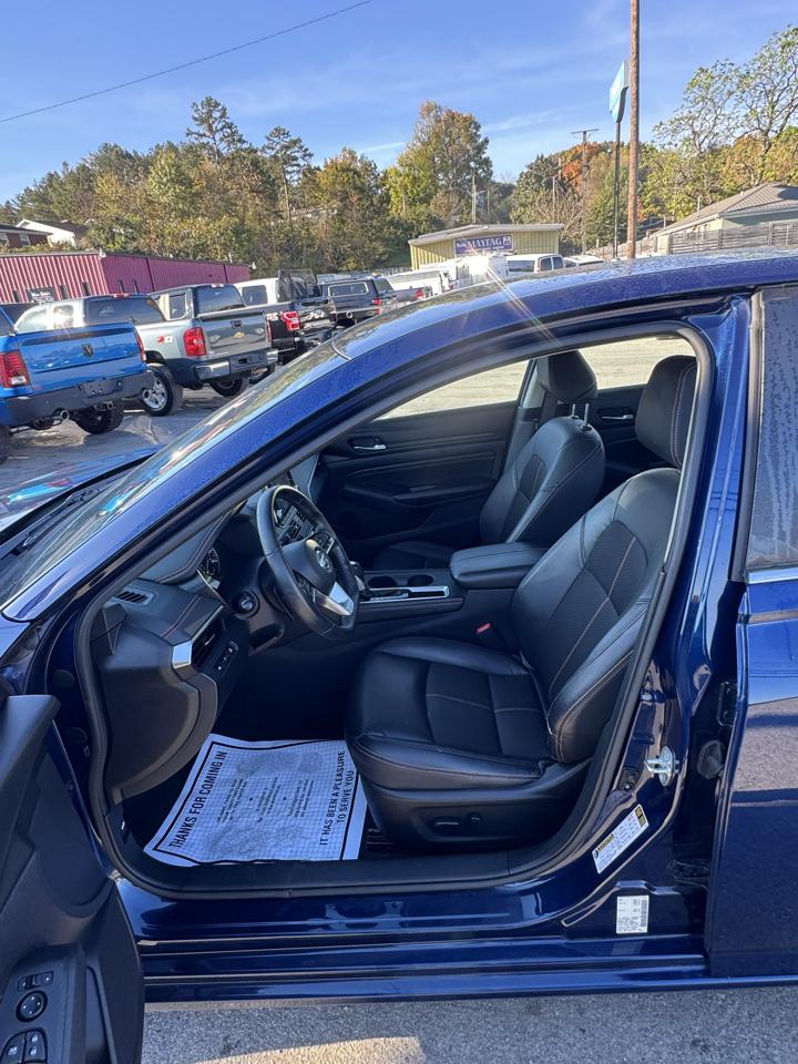 Nissan Altima 2.5 SR Sedan 2021