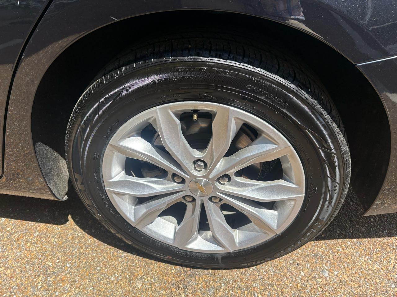 Chevrolet Malibu 4dr Sdn 1LT 2023