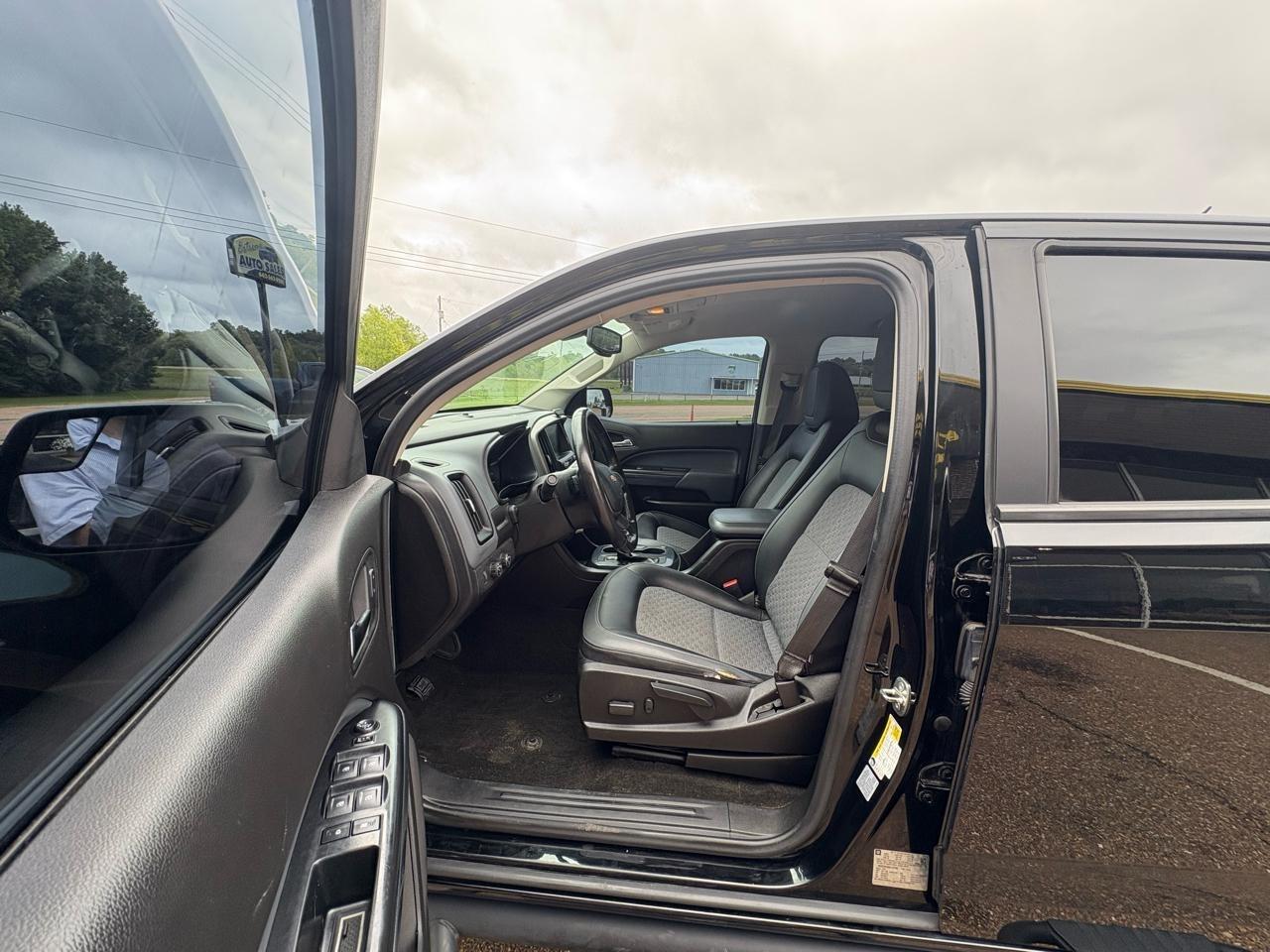 Chevrolet Colorado 4WD Crew Cab 128.3" Z71 2017