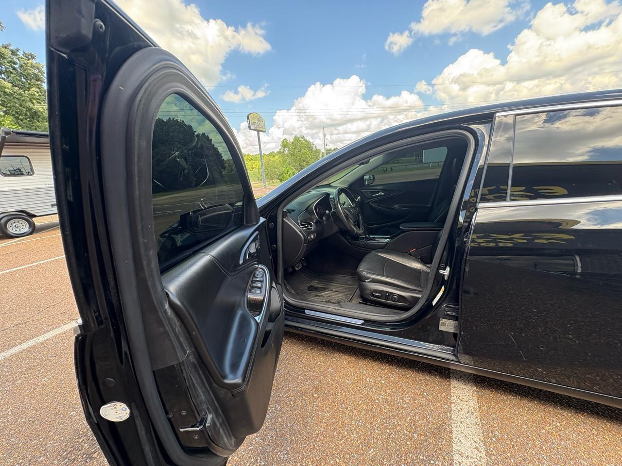Chevrolet Malibu 4dr Sdn Premier w/2LZ 2018