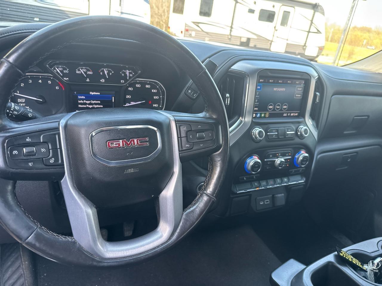 GMC Sierra 1500 Limited 4WD Crew Cab 147" SLE 2022