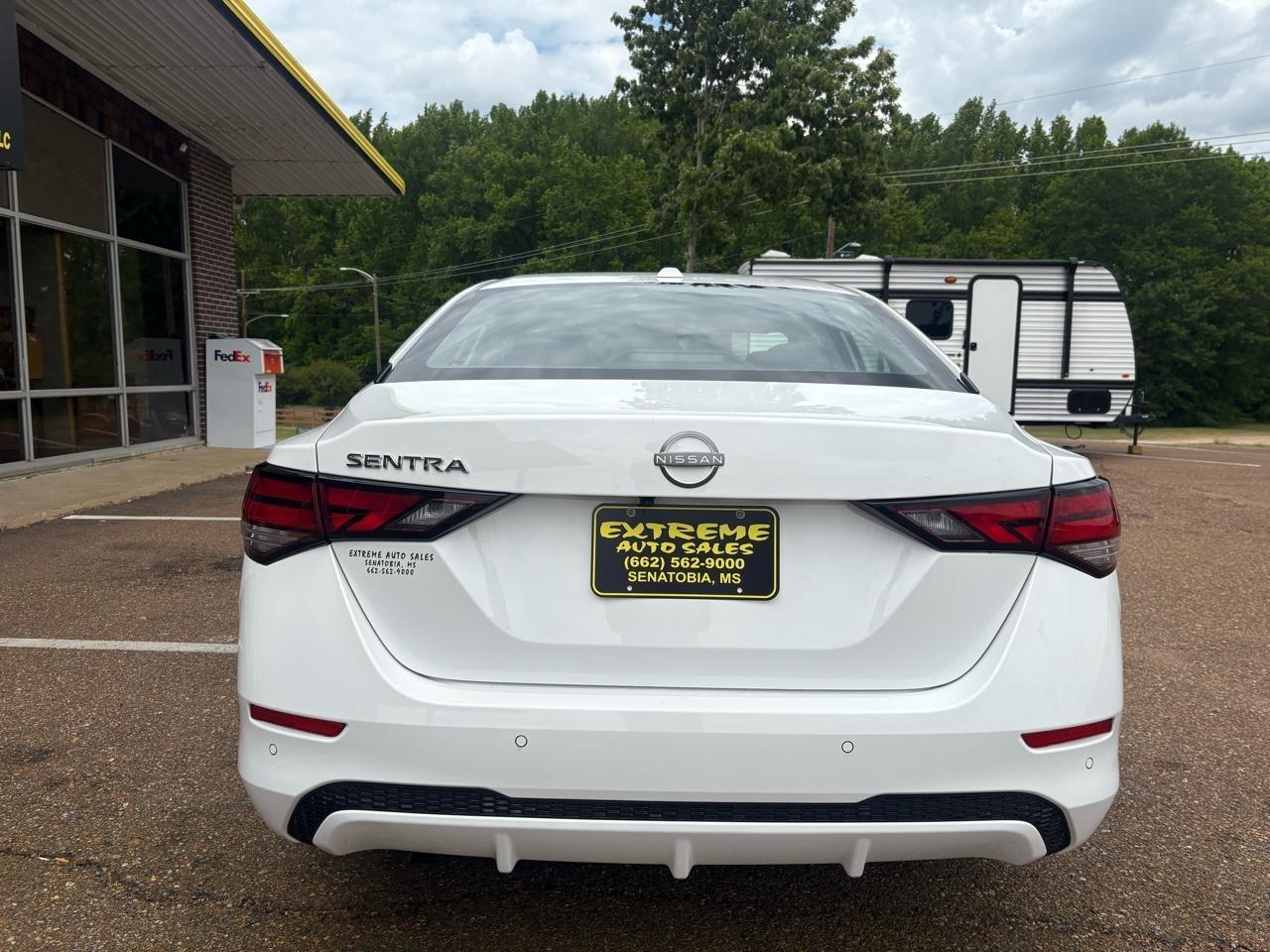 Nissan Sentra SV CVT 2025