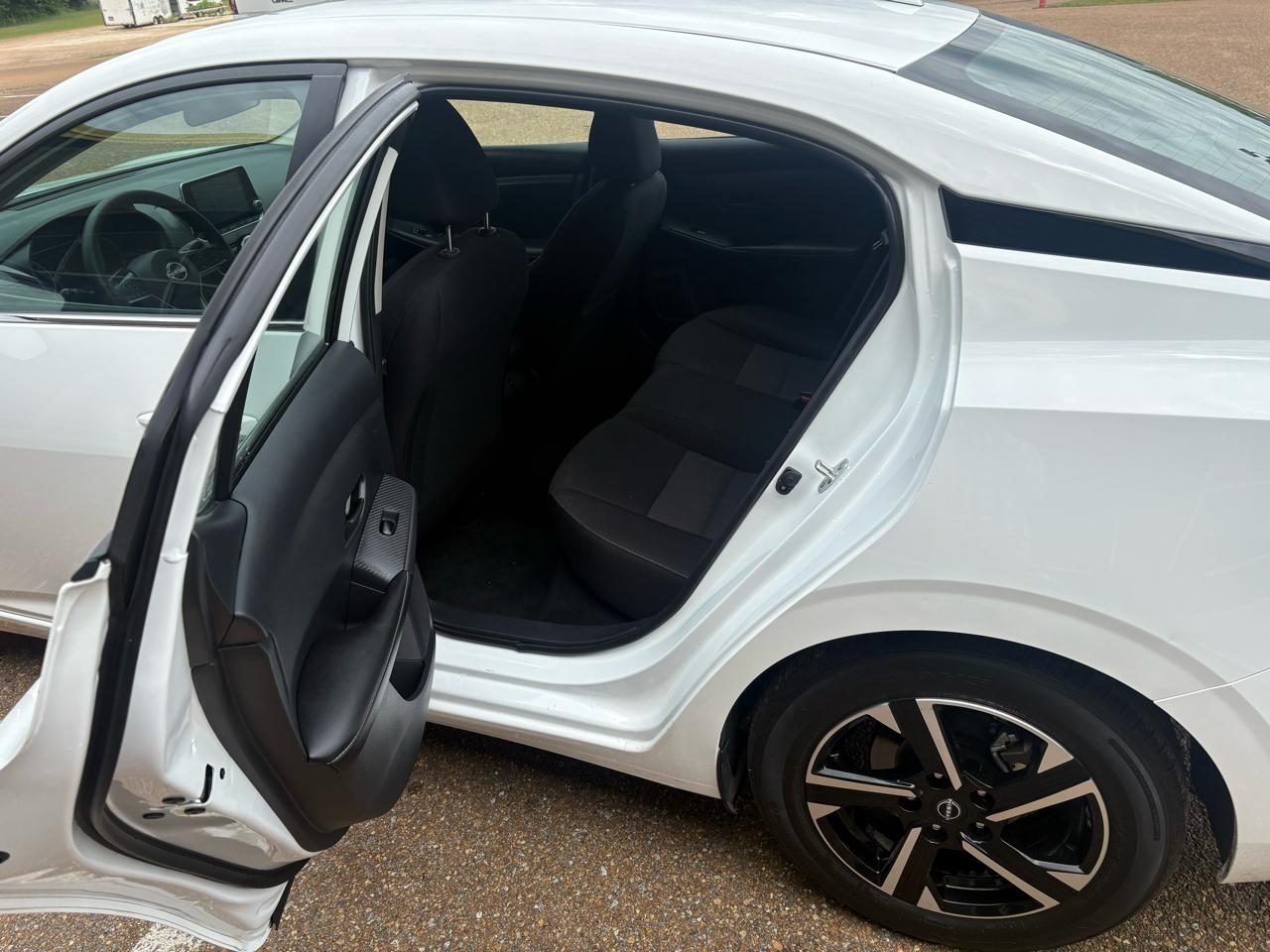Nissan Sentra SV CVT 2025
