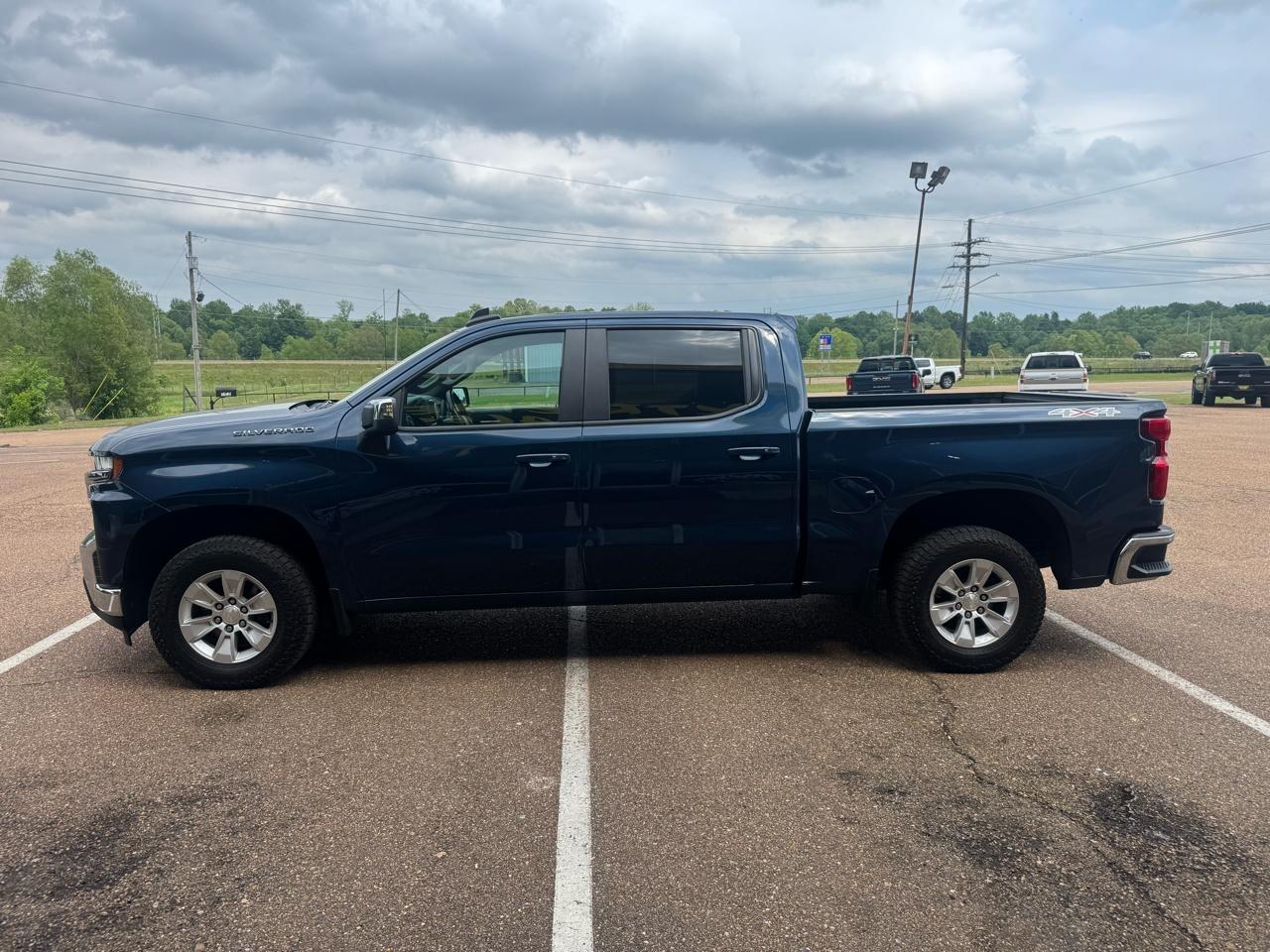 Chevrolet Silverado 1500 4WD Crew Cab 147" LT 2019