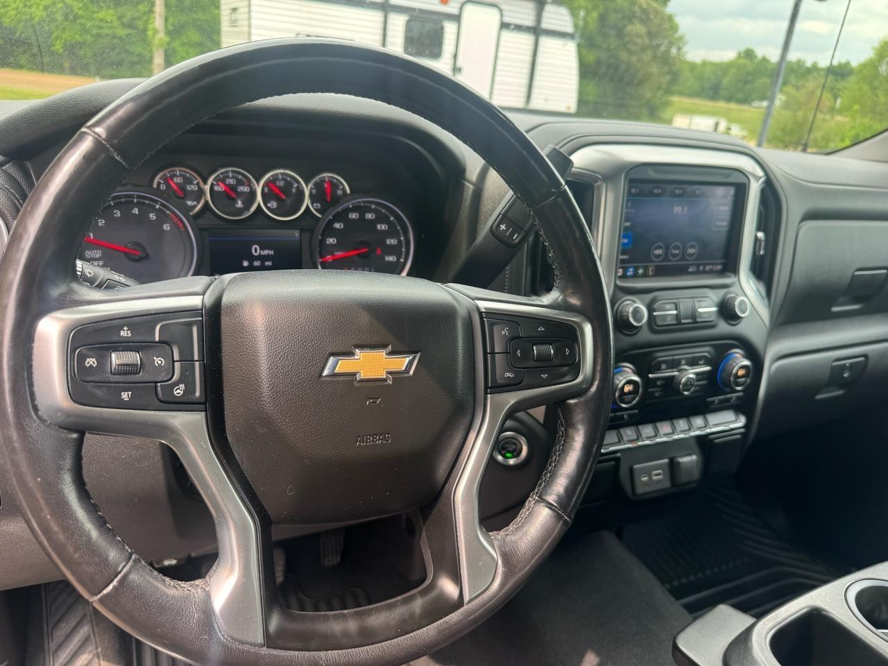 Chevrolet Silverado 1500 4WD Crew Cab 147" LT 2019