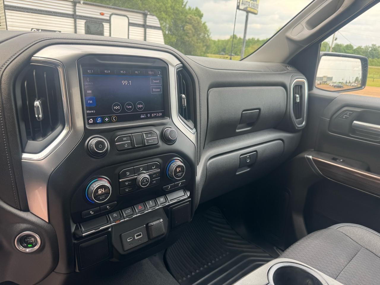 Chevrolet Silverado 1500 4WD Crew Cab 147" LT 2019