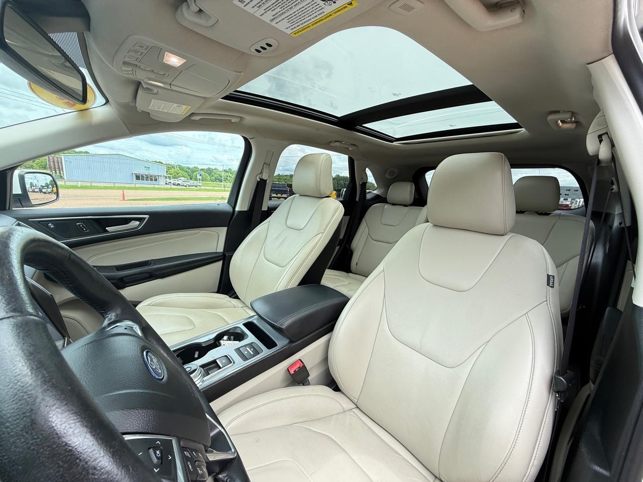 Ford Edge Titanium AWD 2021