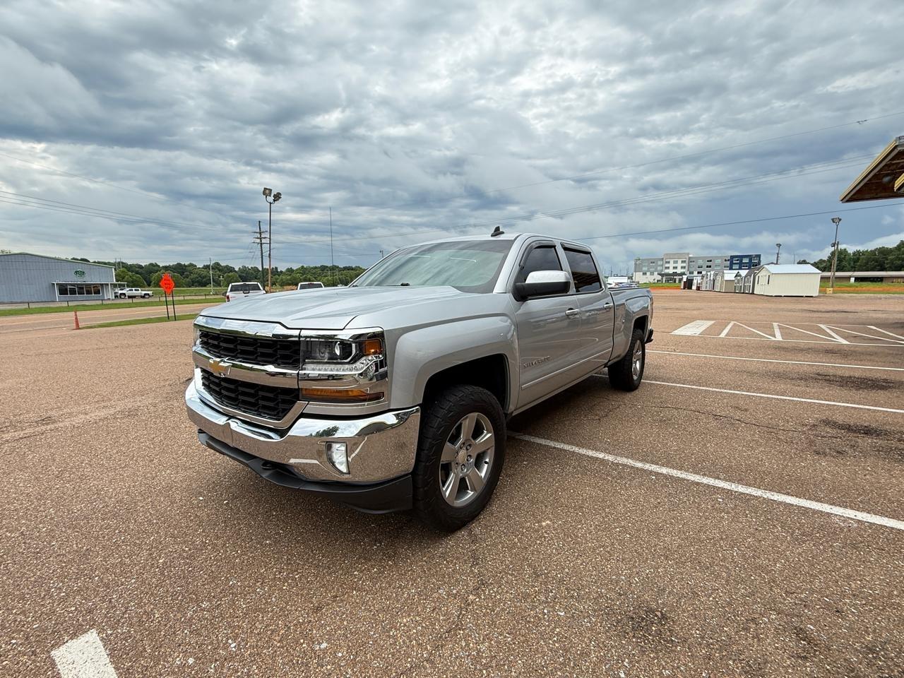 Chevrolet Silverado 1500 4WD Crew Cab 153.0" LT w/1LT 2018
