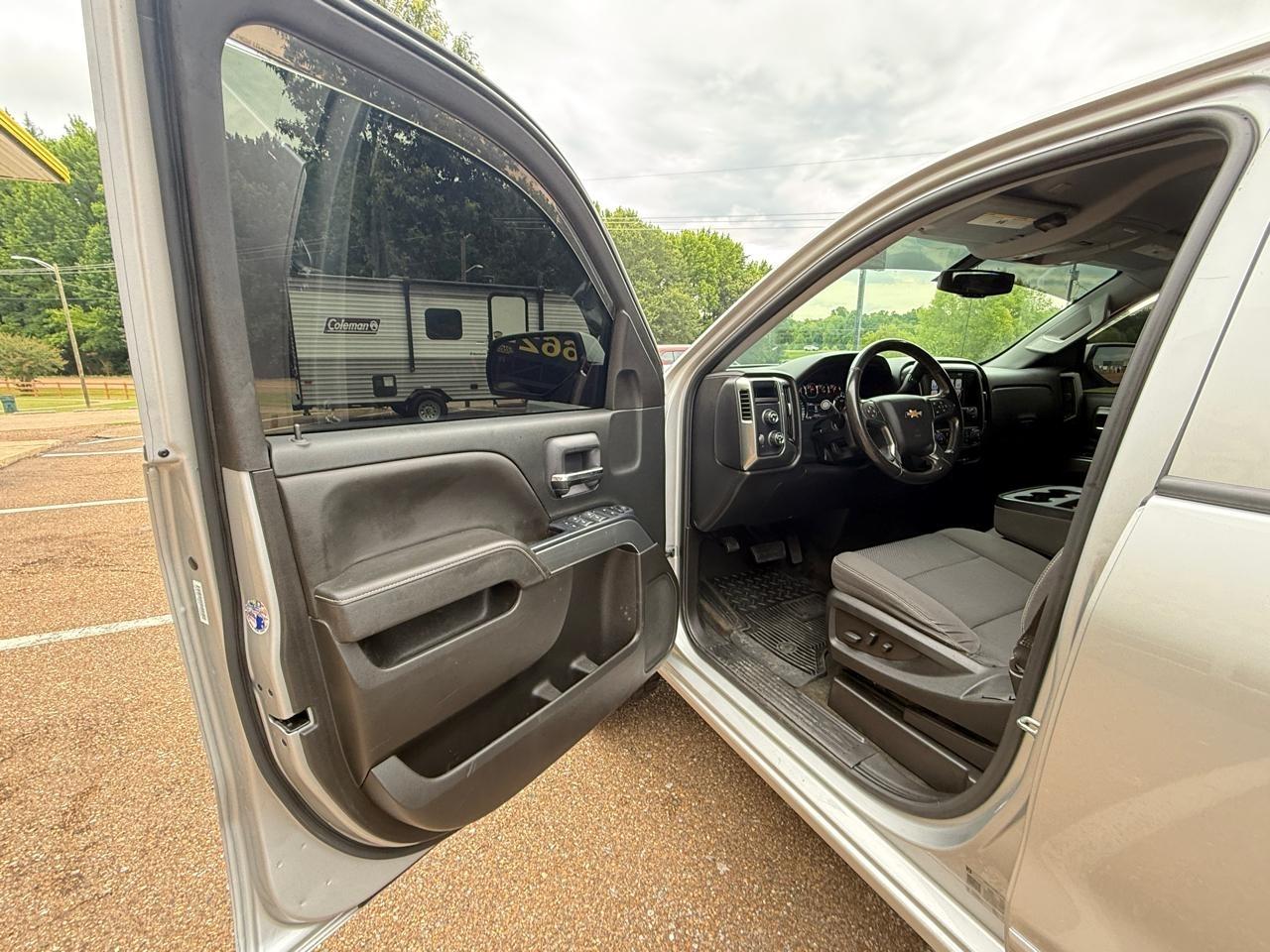 Chevrolet Silverado 1500 4WD Crew Cab 153.0" LT w/1LT 2018