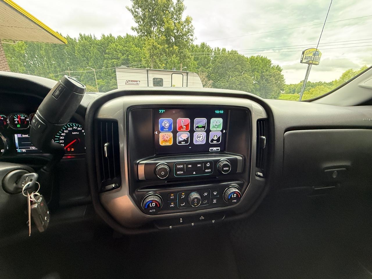 Chevrolet Silverado 1500 4WD Crew Cab 153.0" LT w/1LT 2018