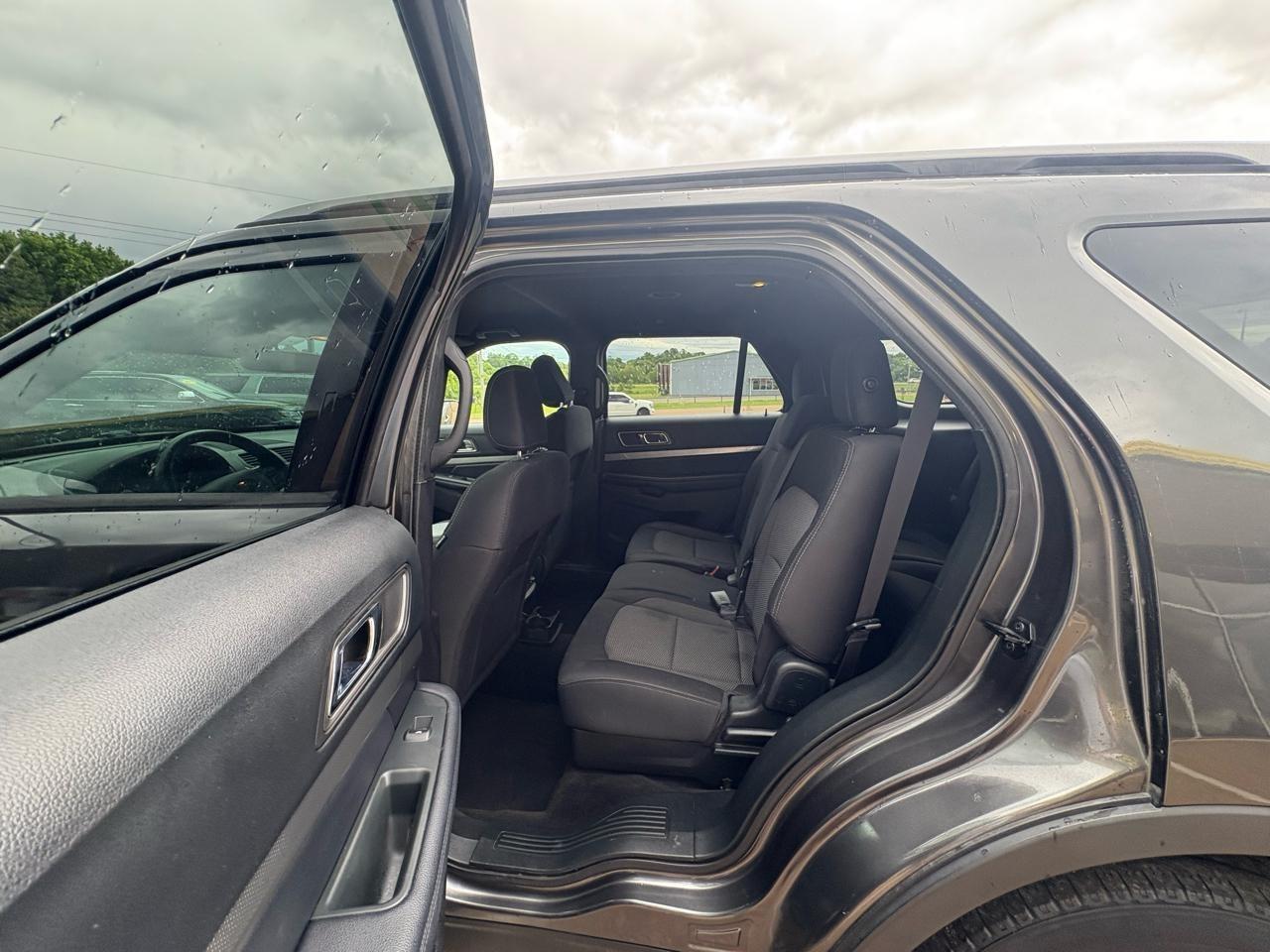 Ford Explorer XLT FWD 2018