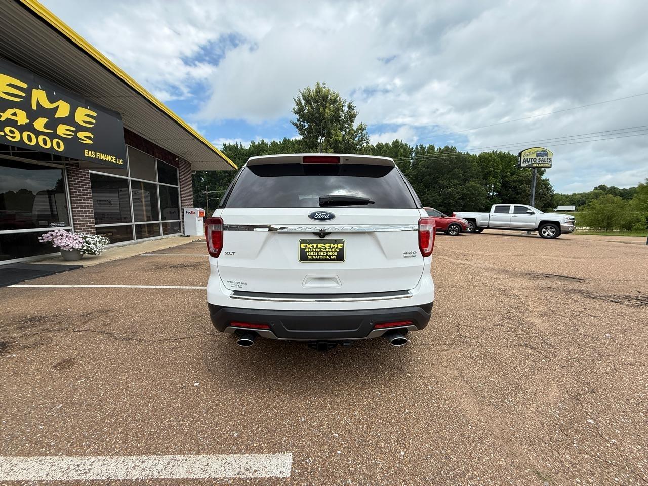 Ford Explorer XLT 4WD 2018