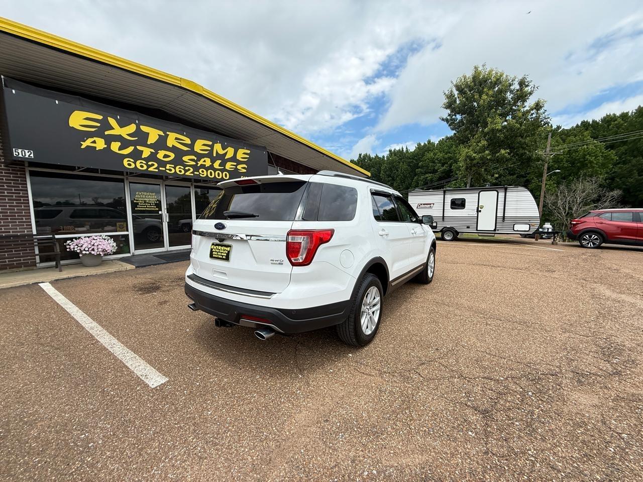 Ford Explorer XLT 4WD 2018