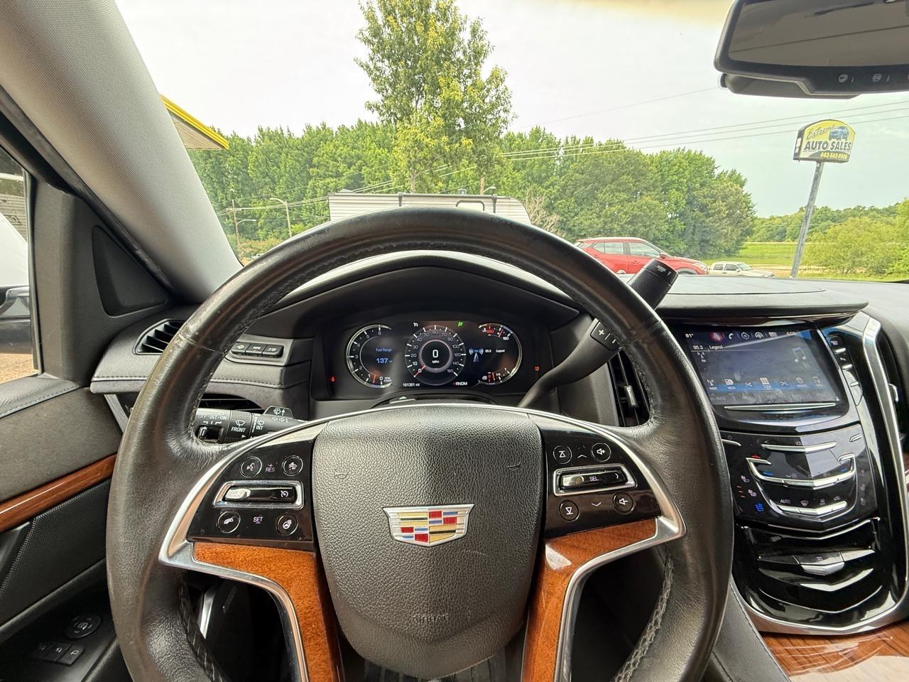 Cadillac Escalade ESV 4WD 4dr Luxury Collection 2016